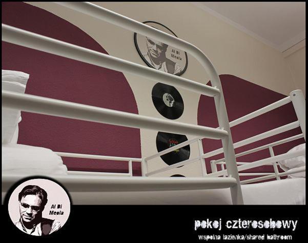 La Guitarra Hostel Познань Номер фото
